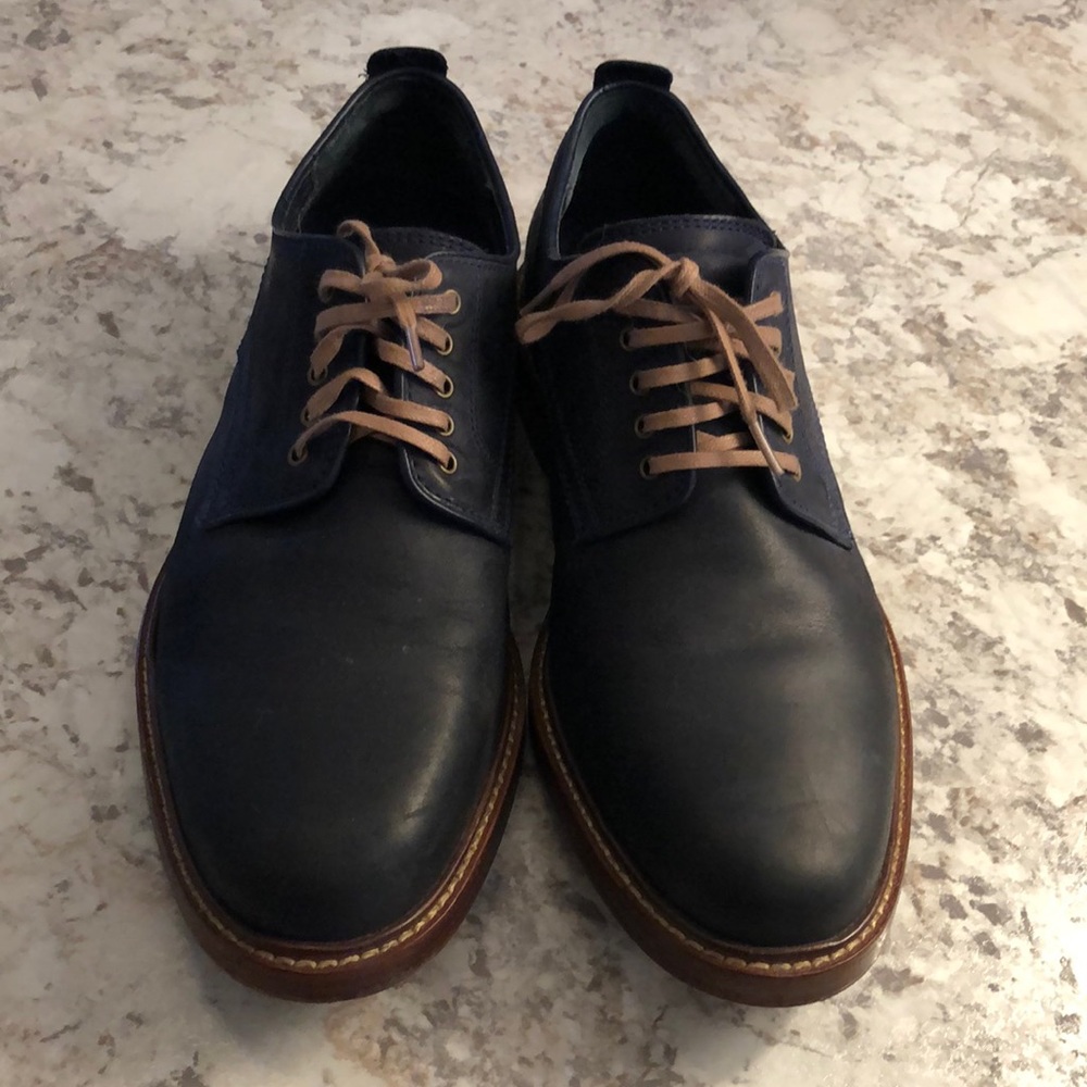 Cole Haan blue shoes size 8.5